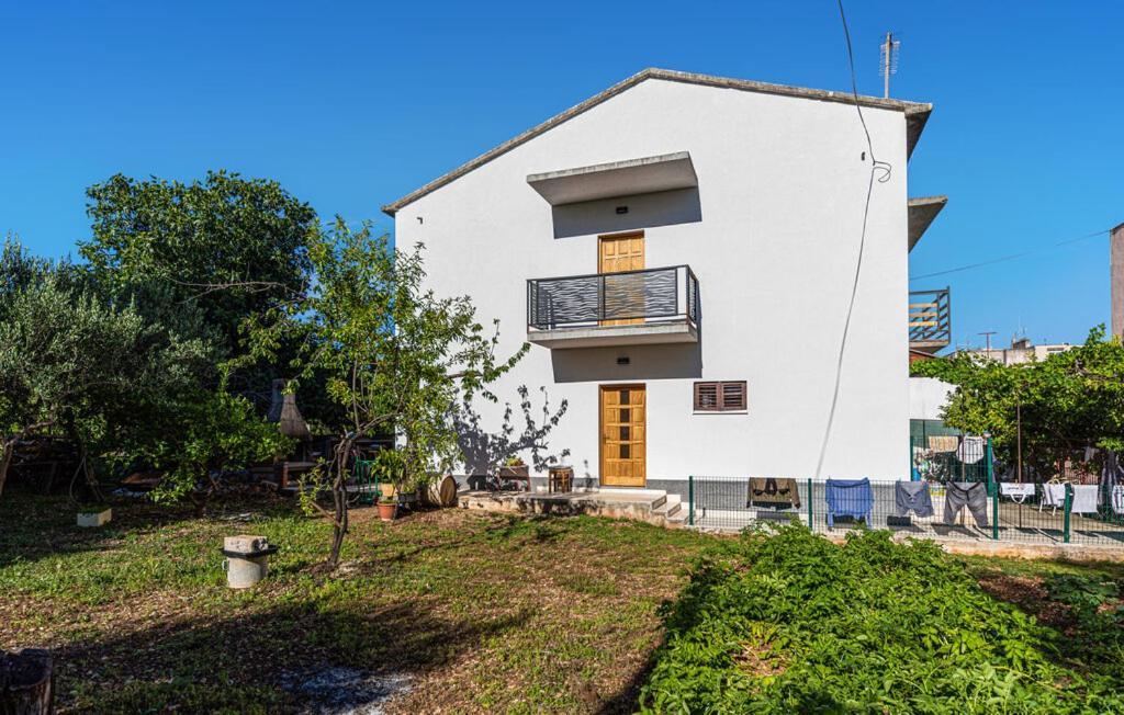 Apartment Lux *